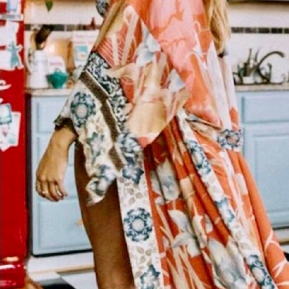 Bohemian maxi kimono - Picture 2 of 4